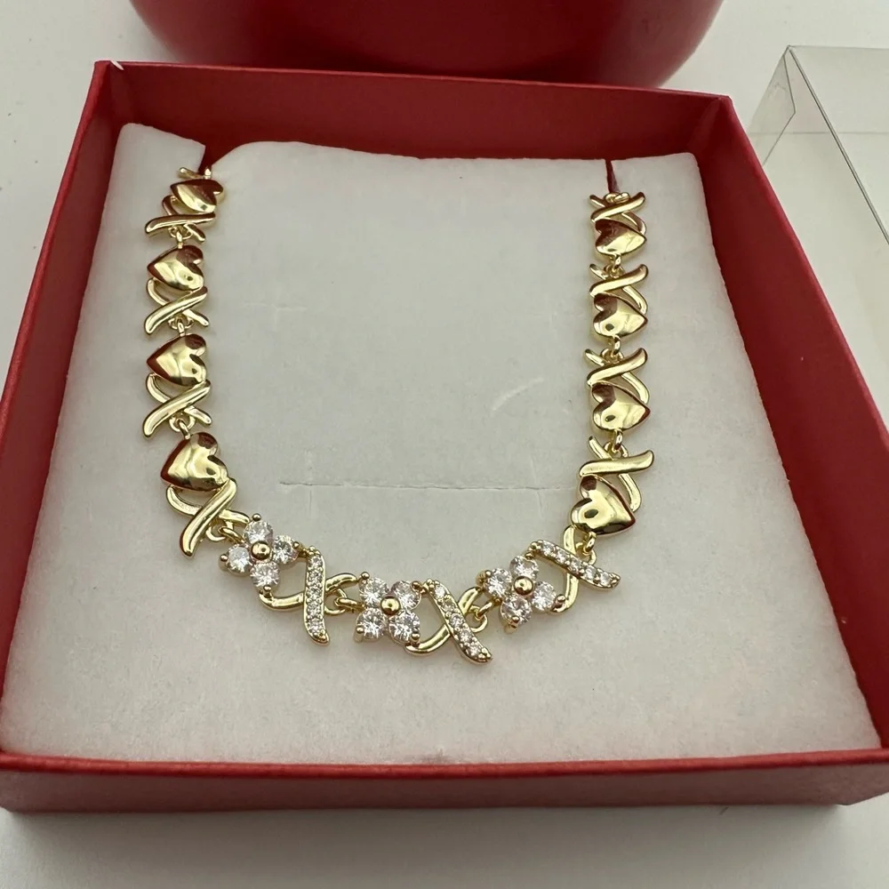 Hugs and Kisses Heart Gold Bracelet - Women Jewelry